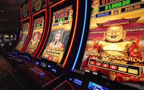Speed Blackjack live dealer table at polototo slot showing real-time card dealing and mobile player interface